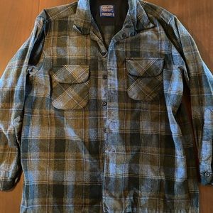 Pendleton wool plaid shirt men’s L